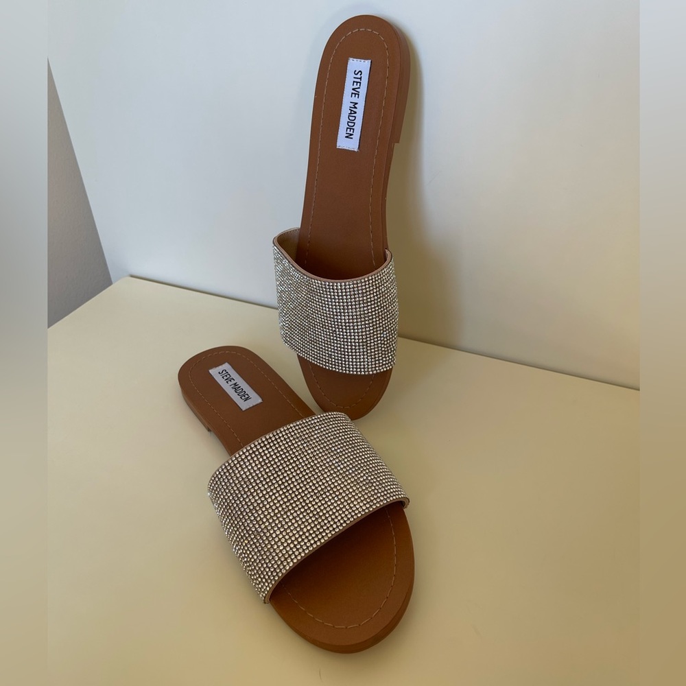 Steve Madden Silver Women's Slide Sandals - Picture 2 of 6